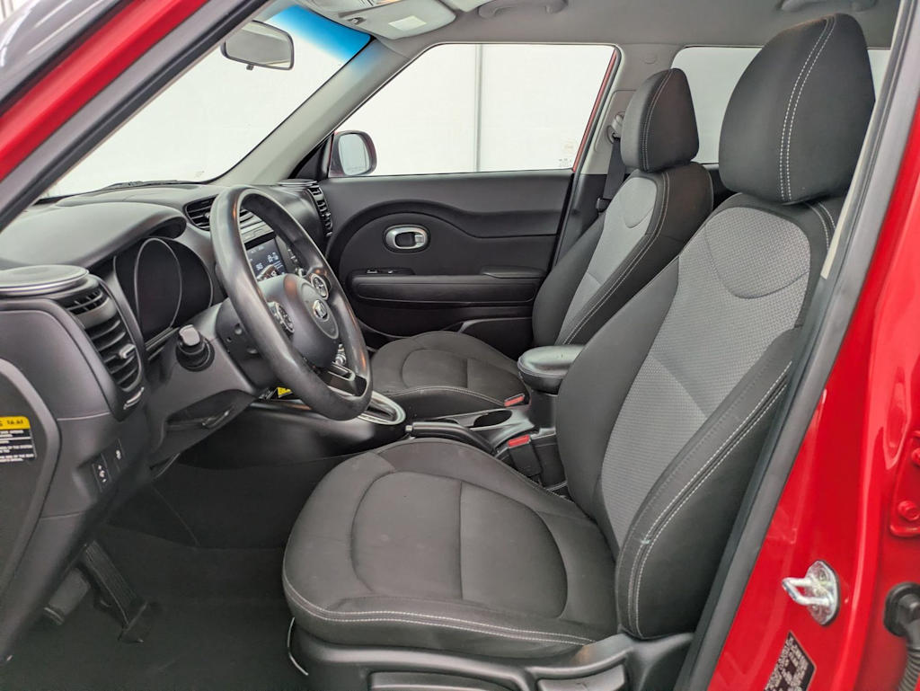 Thumbnail: 2019 Kia Soul - 10