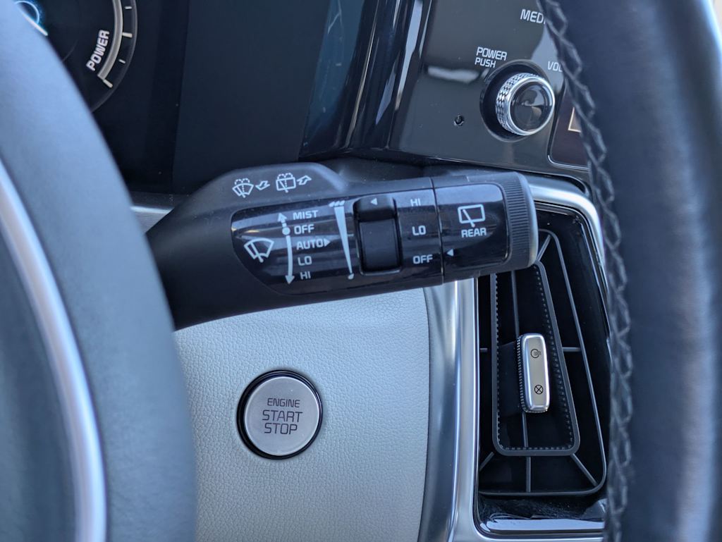 Thumbnail: 2023 Kia Sorento - 33