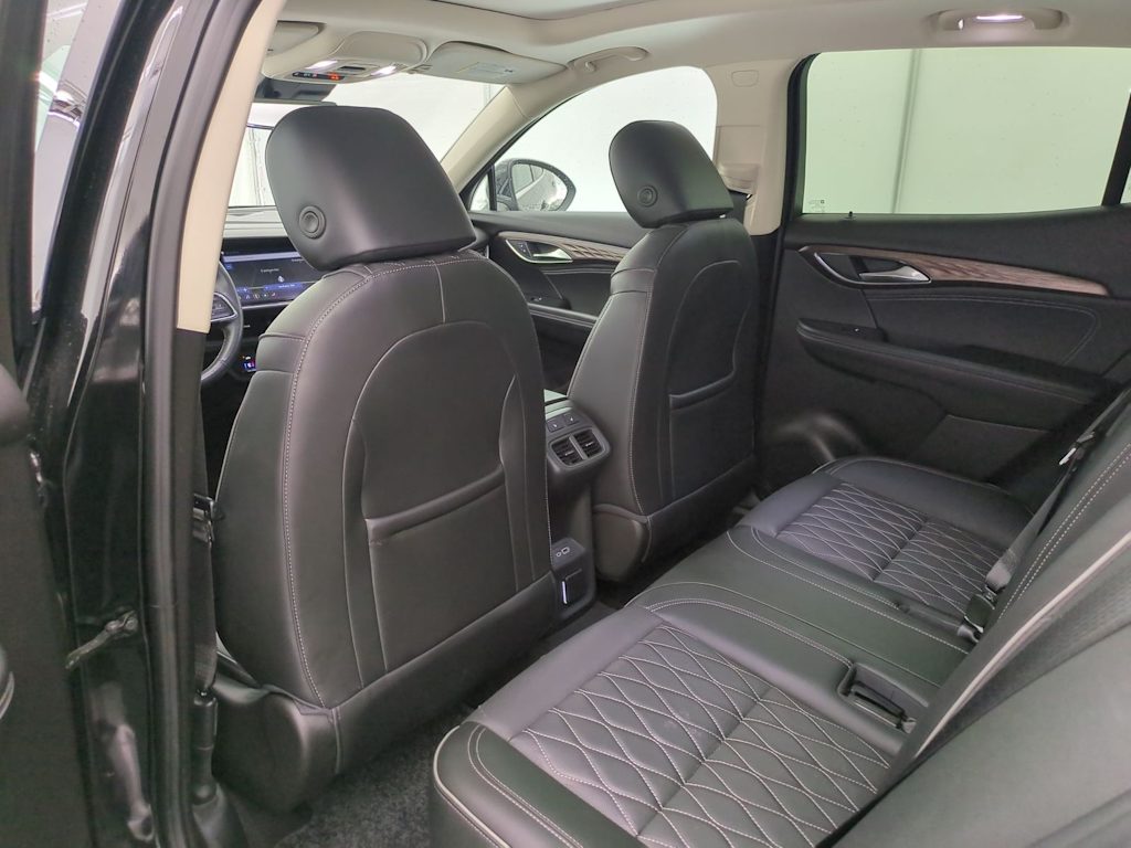 Thumbnail: 2023 Buick Envision - 13