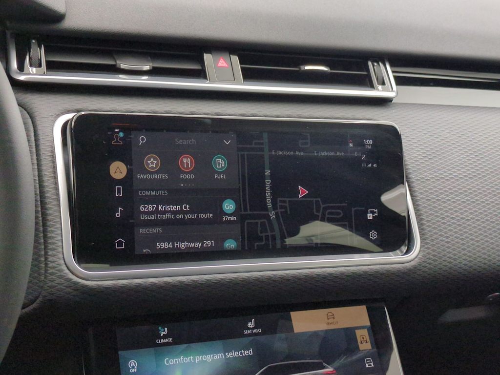 Thumbnail: 2023 Land Rover Range Rover Velar - 33