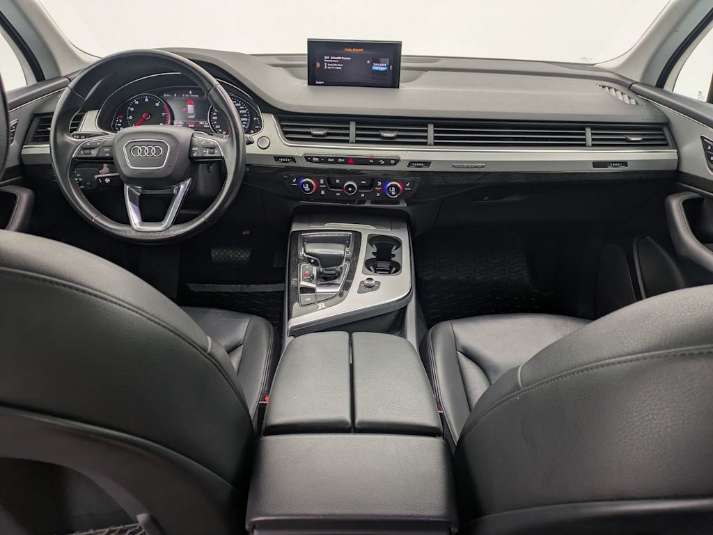 Thumbnail: 2019 Audi Q7 - 10