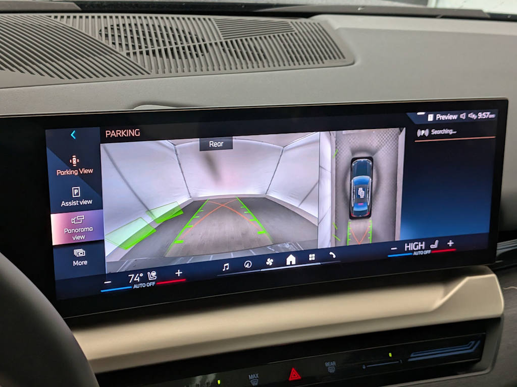 Thumbnail: 2024 BMW 5 Series - 36