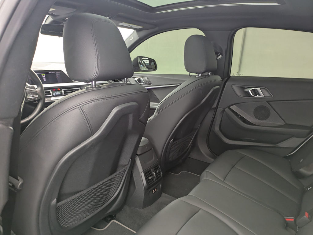 Thumbnail: 2024 BMW 2 Series - 12