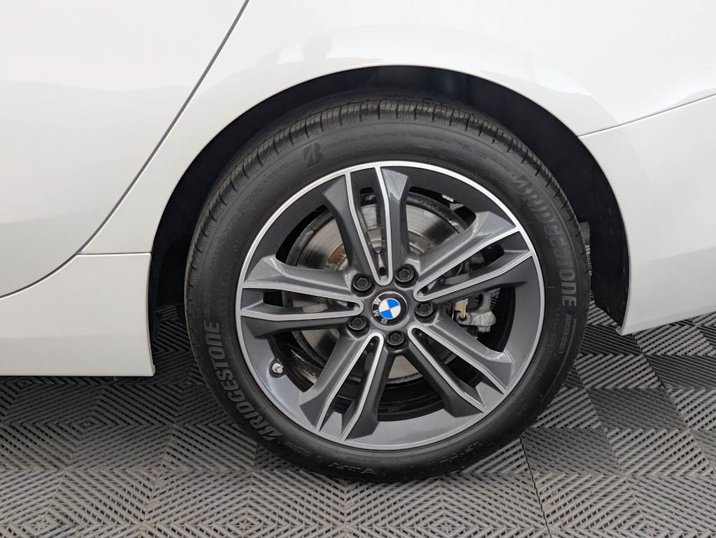 Thumbnail: 2024 BMW 2 Series - 7