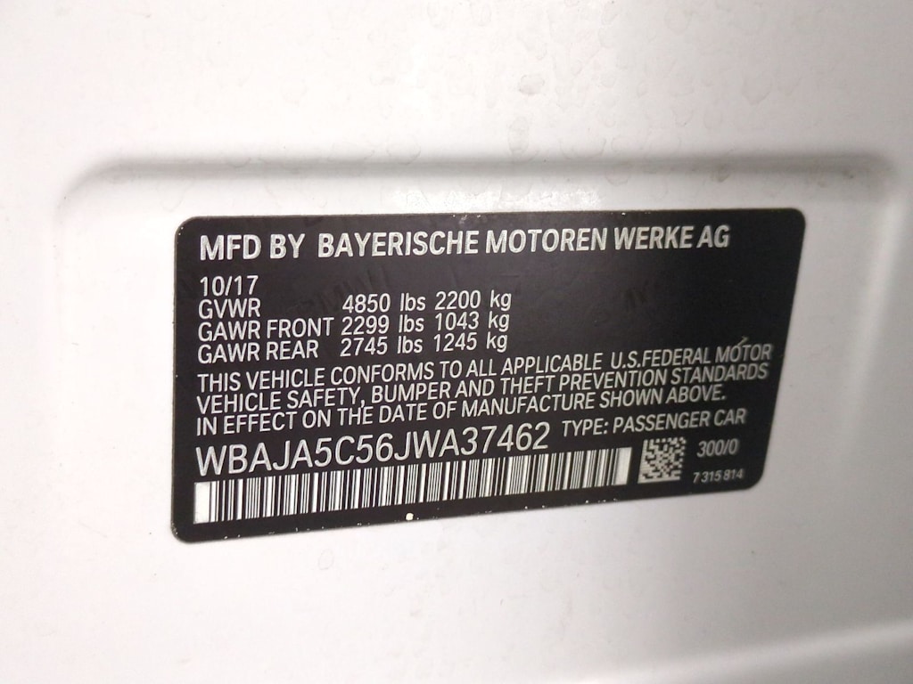 Thumbnail: 2018 BMW 5 Series - 21