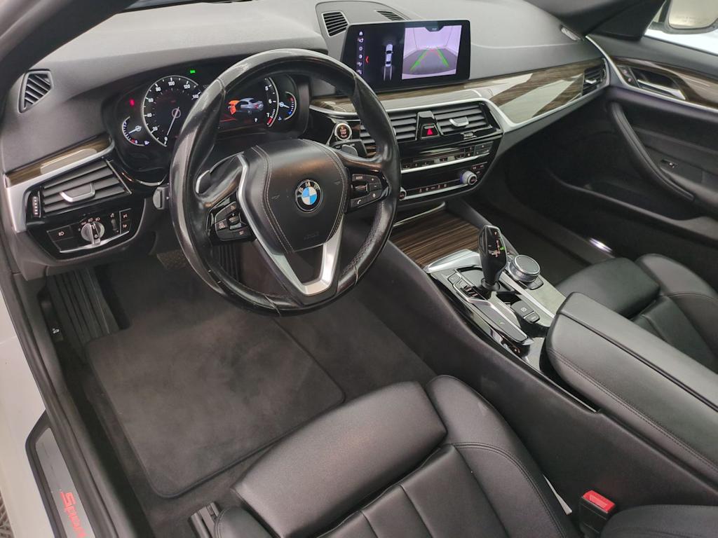 Thumbnail: 2018 BMW 5 Series - 2