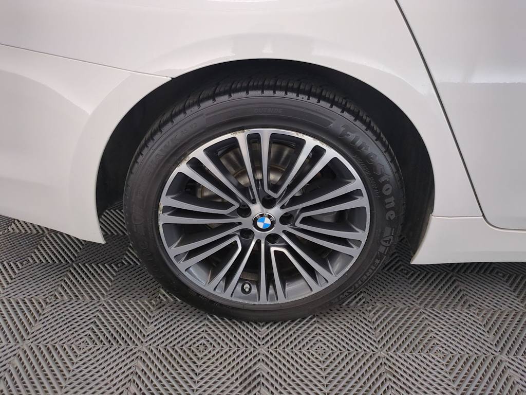 Thumbnail: 2018 BMW 5 Series - 8