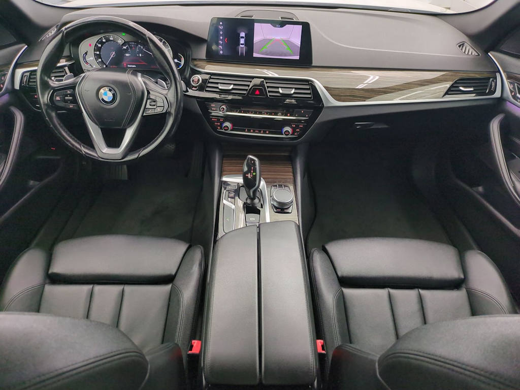 Thumbnail: 2018 BMW 5 Series - 10