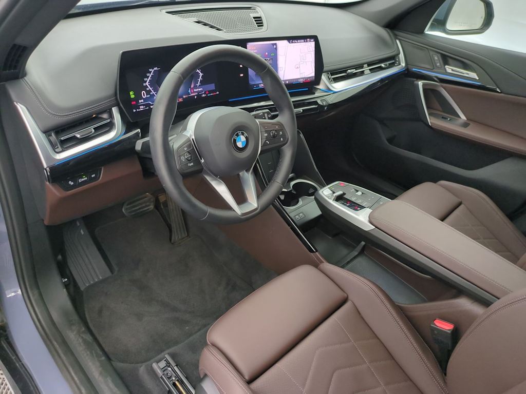Thumbnail: 2025 BMW X1 - 2