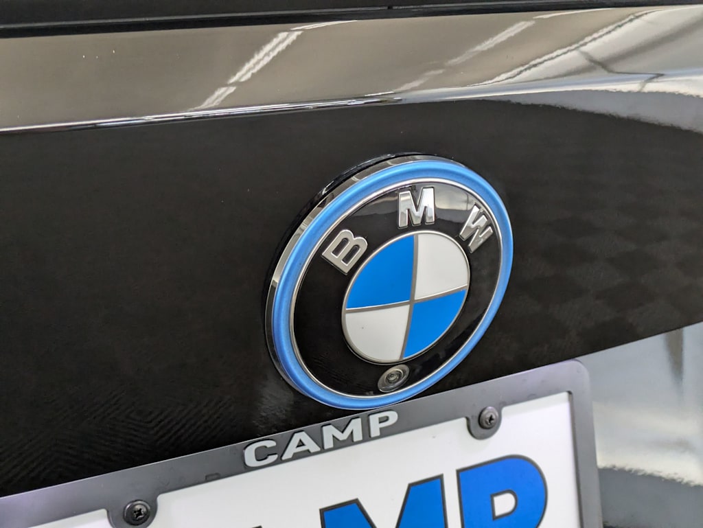 Thumbnail: 2022 BMW i4 - 25