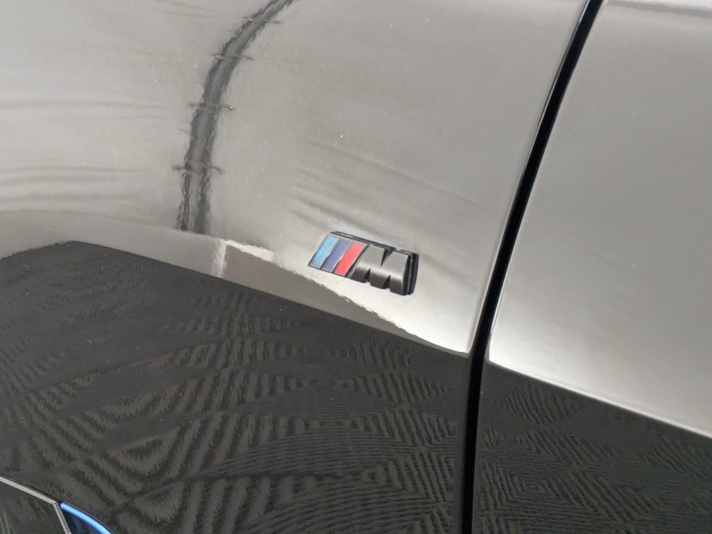 Thumbnail: 2022 BMW i4 - 6