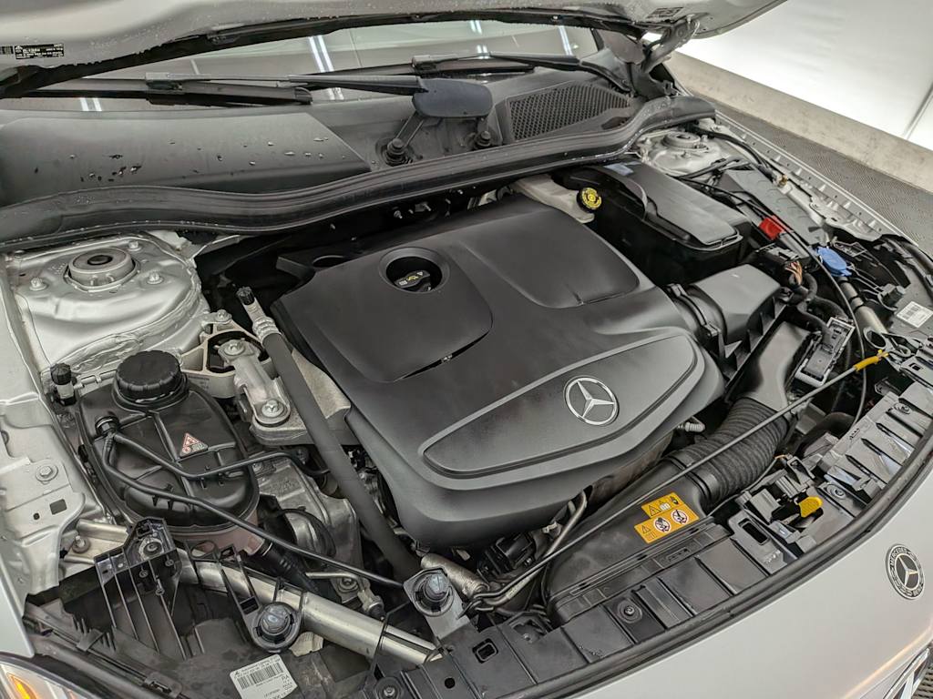 Thumbnail: 2018 Mercedes-Benz GLA - 9