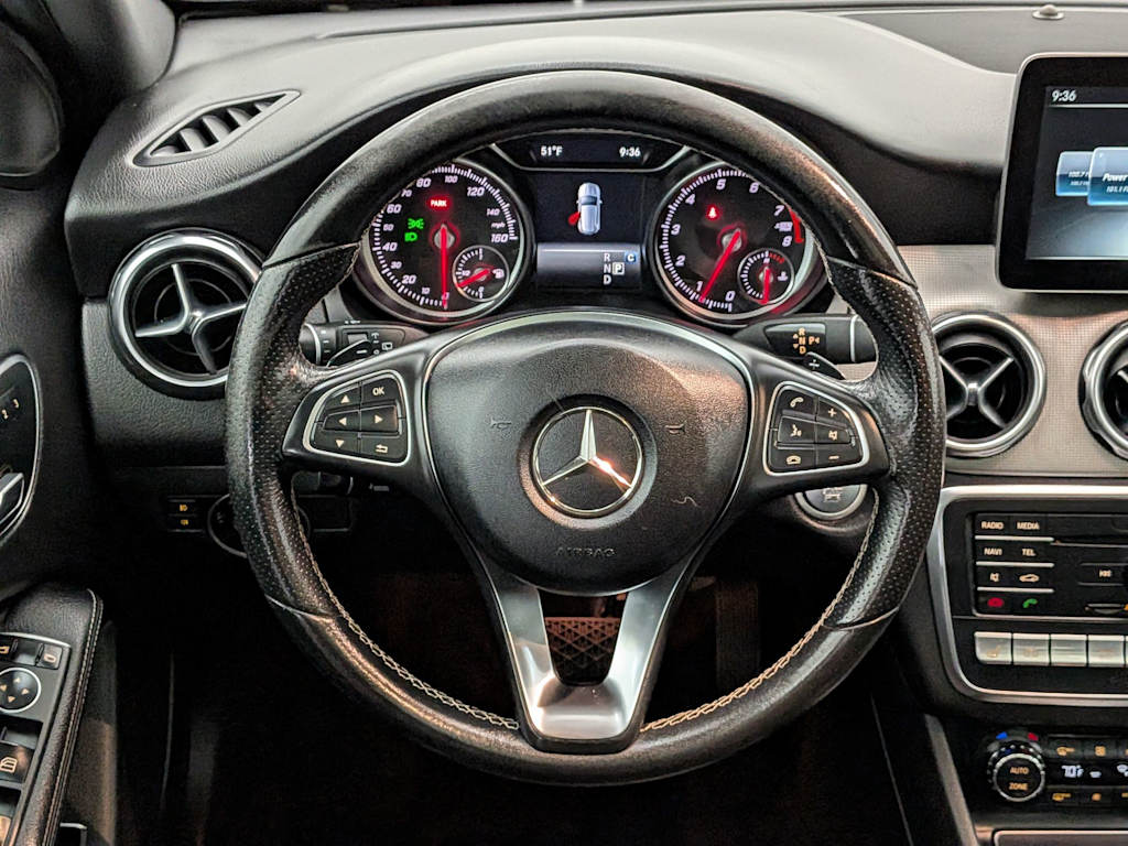 Thumbnail: 2018 Mercedes-Benz GLA - 14