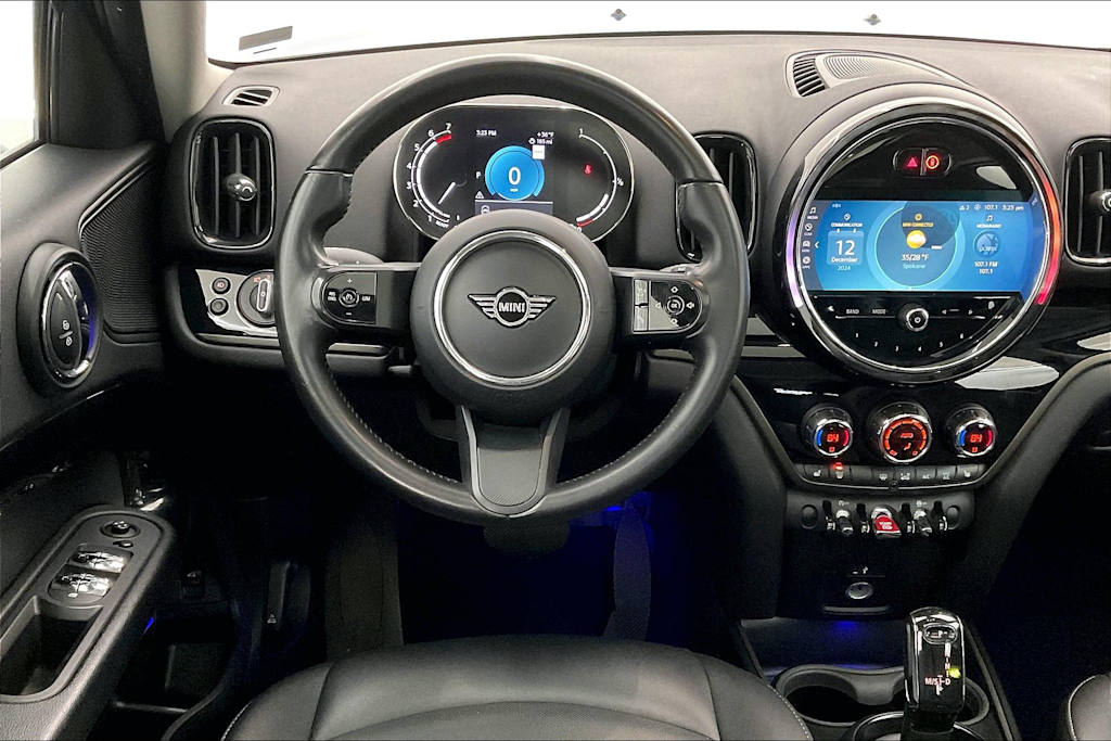 2022 MINI Cooper Countryman  12