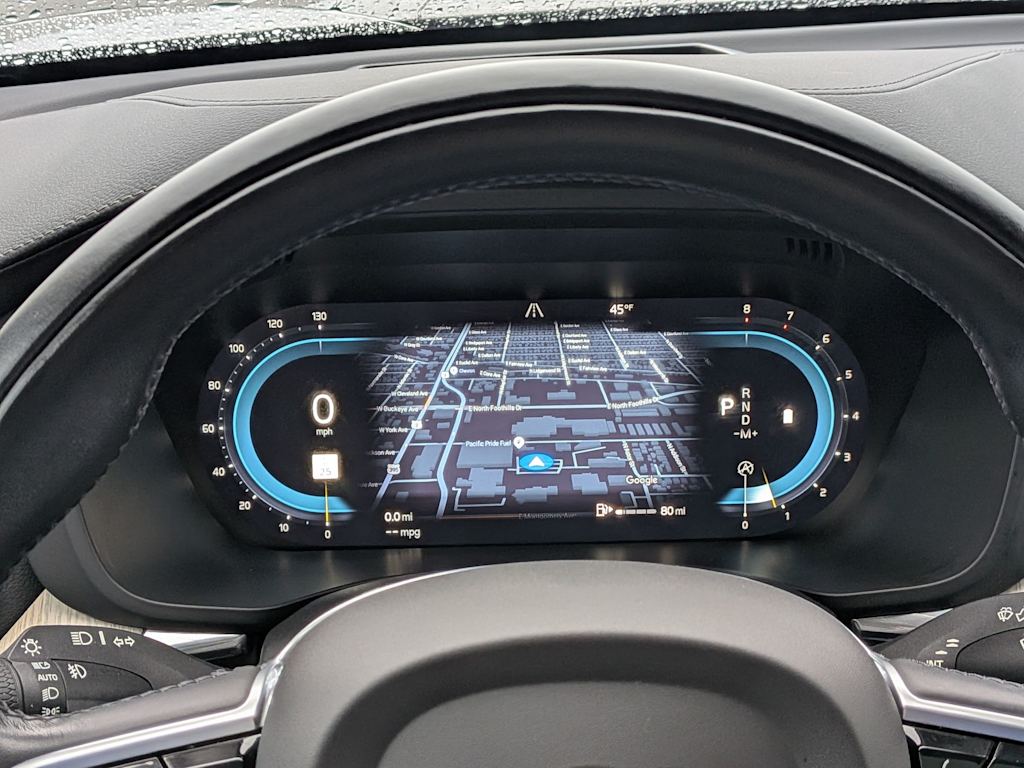 Thumbnail: 2022 Volvo XC60 - 17