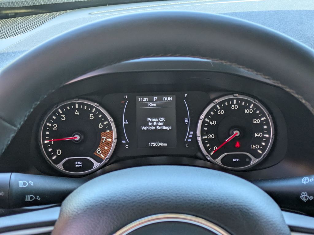 Thumbnail: 2019 Jeep Renegade - 17