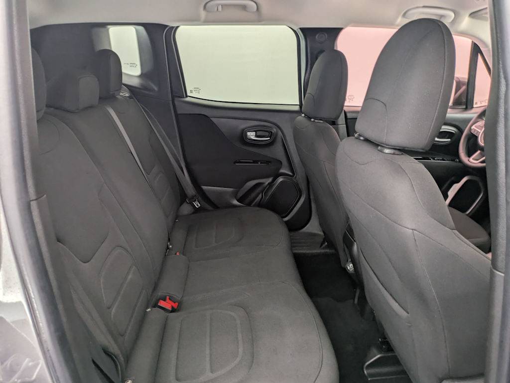 Thumbnail: 2019 Jeep Renegade - 29