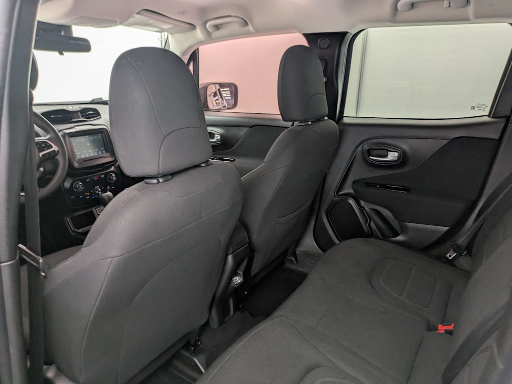 Thumbnail: 2019 Jeep Renegade - 13