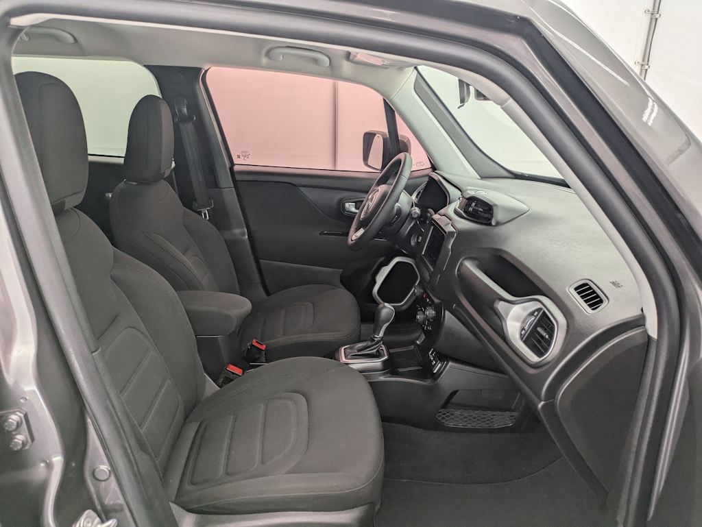 Thumbnail: 2019 Jeep Renegade - 12