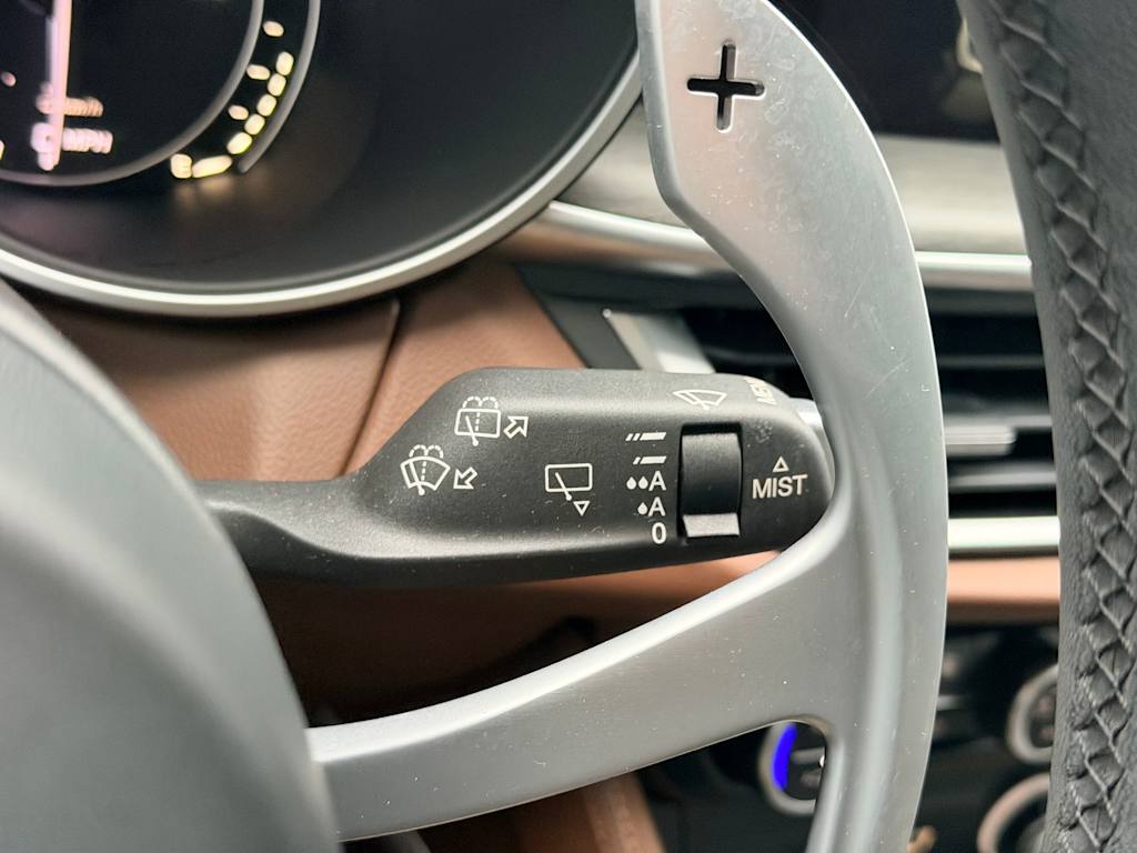 Thumbnail: 2018 Alfa Romeo Stelvio - 33