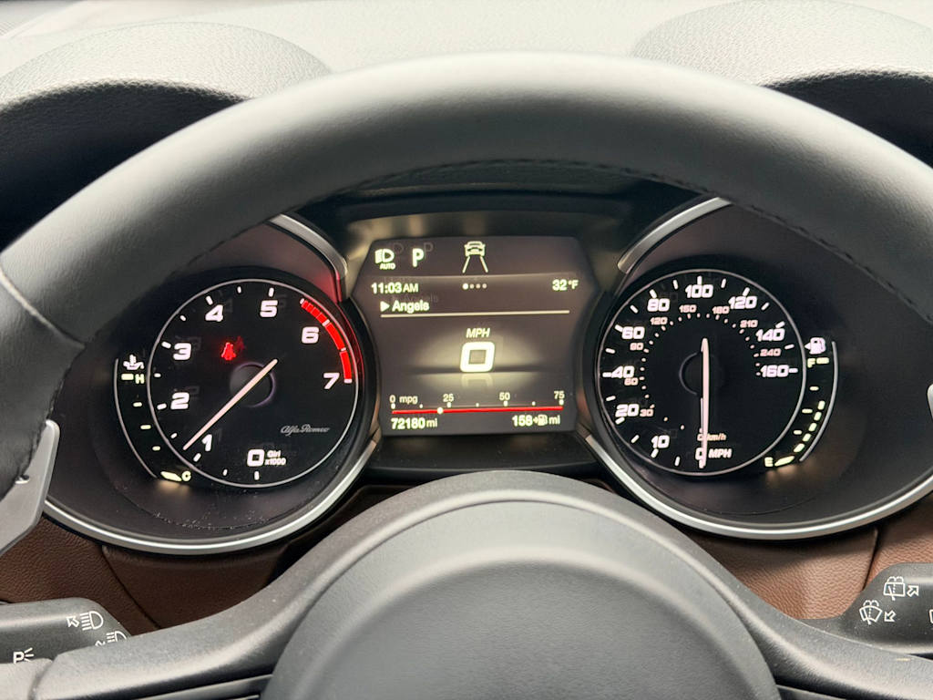 Thumbnail: 2018 Alfa Romeo Stelvio - 17