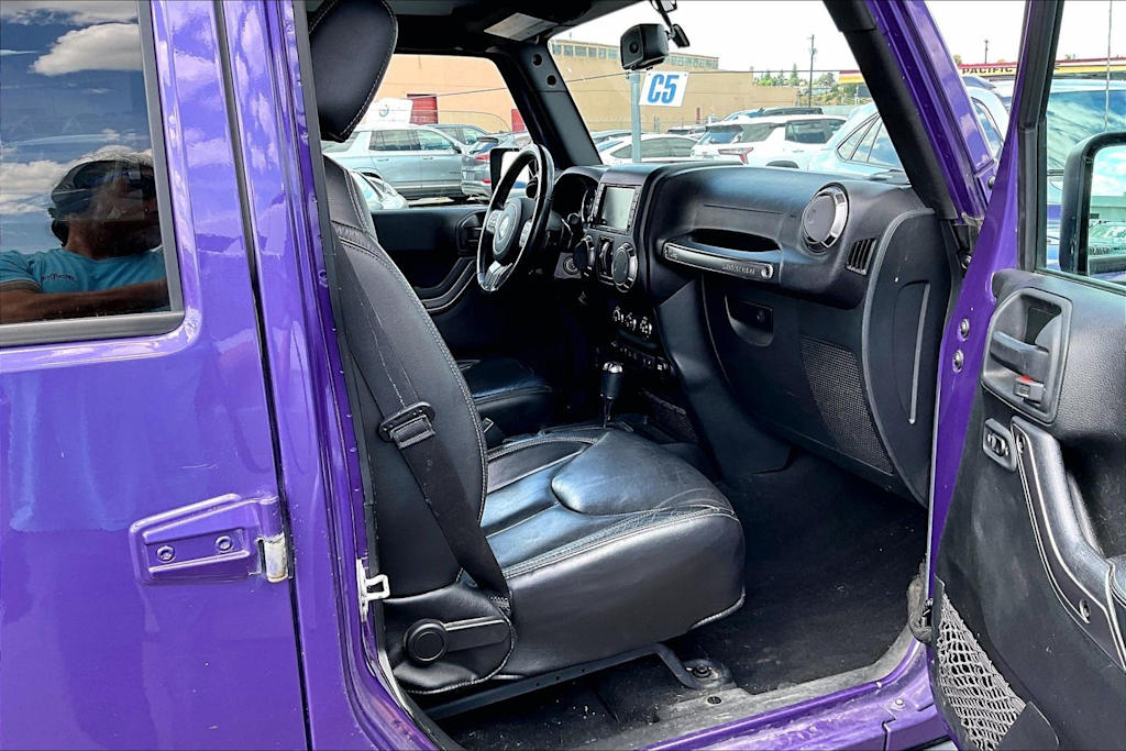 Thumbnail: 2018 Jeep Wrangler - 11