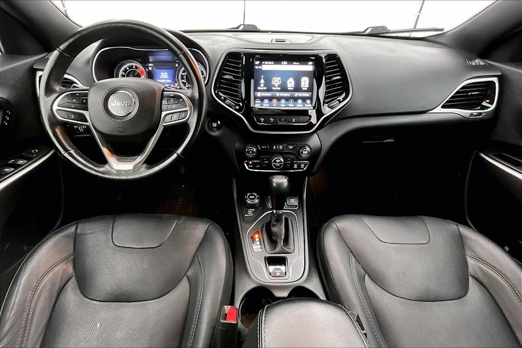 Thumbnail: 2021 Jeep Cherokee - 10