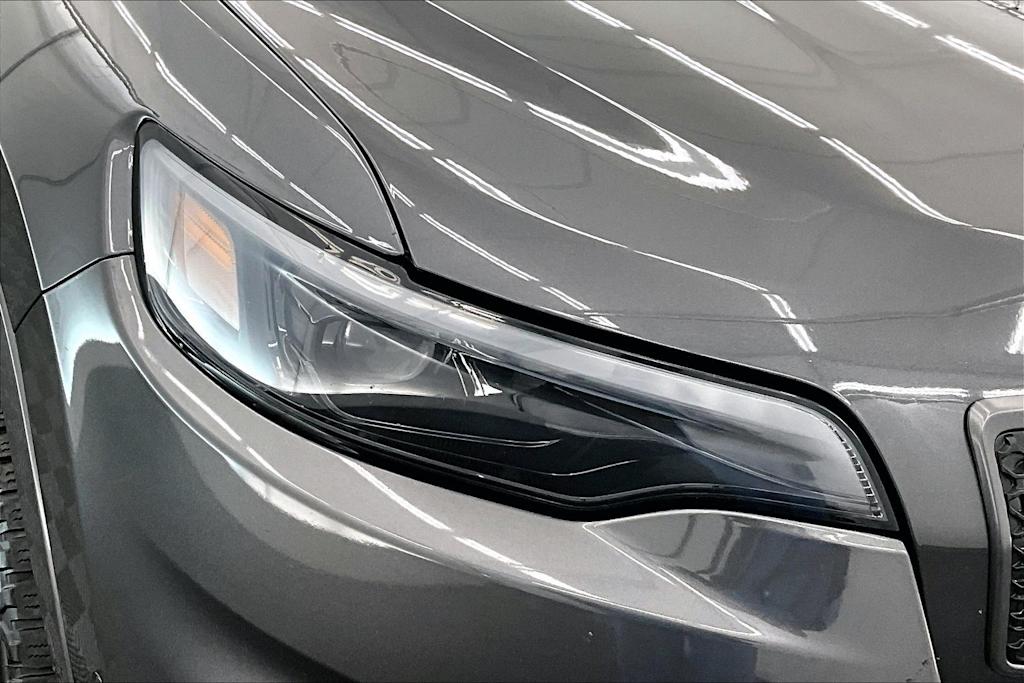 Thumbnail: 2021 Jeep Cherokee - 31