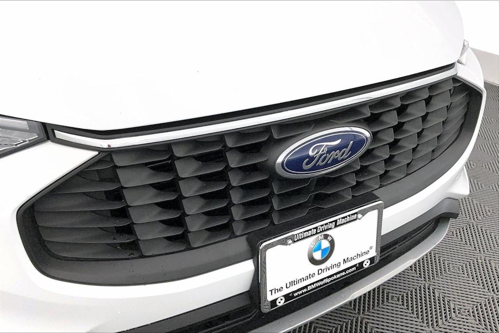 Thumbnail: 2024 Ford Escape - 33