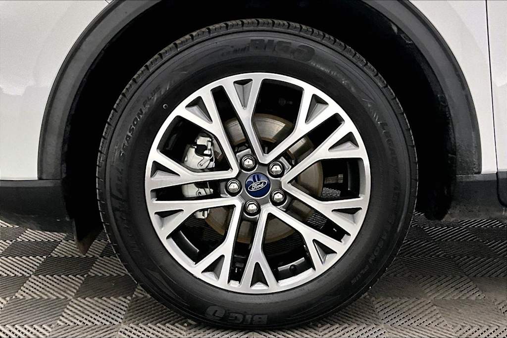 Thumbnail: 2020 Ford Escape - 8