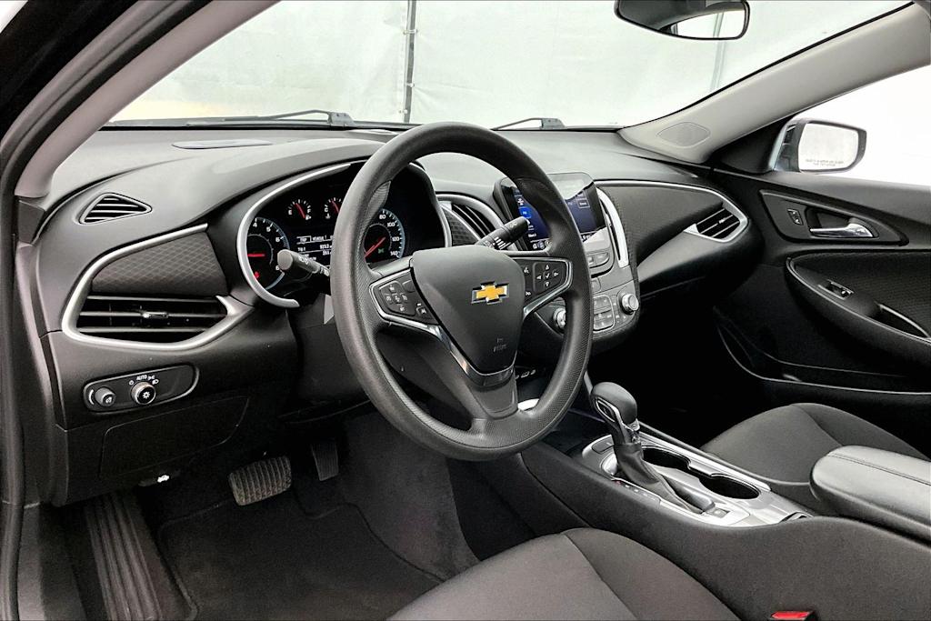 Thumbnail: 2023 Chevrolet Malibu - 2