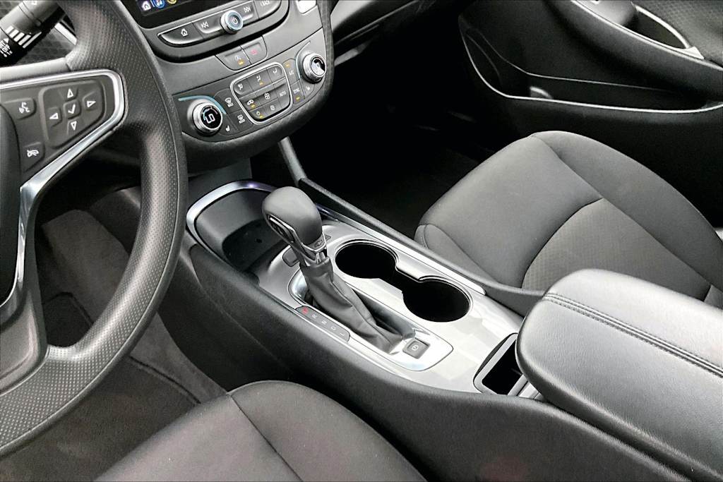 Thumbnail: 2023 Chevrolet Malibu - 15