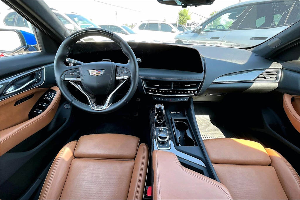 Thumbnail: 2026 Cadillac CT5 - 9