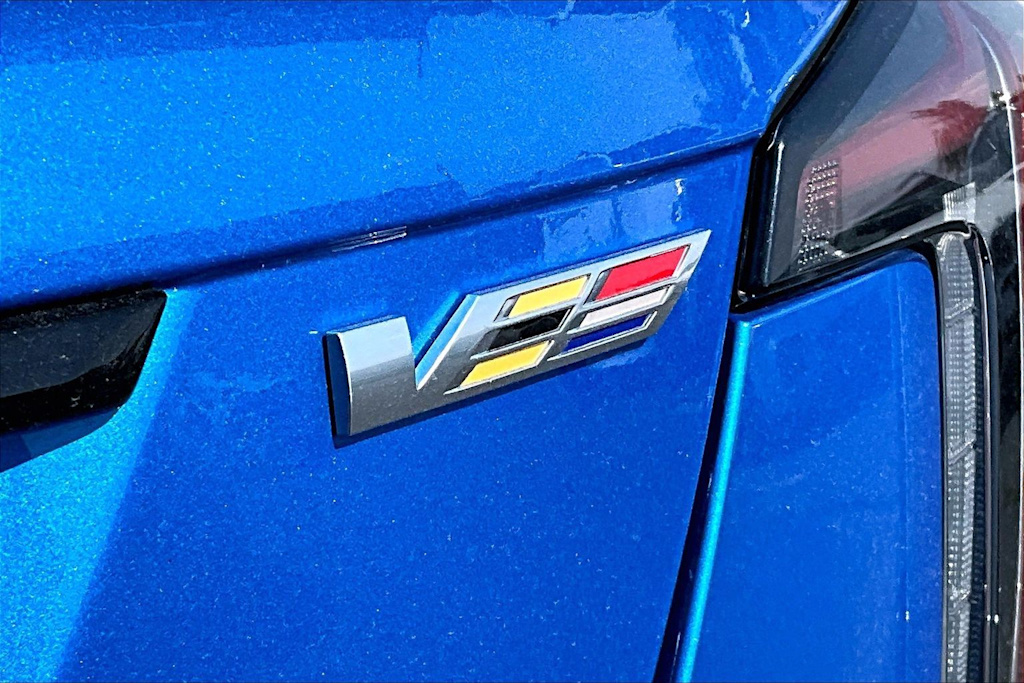 Thumbnail: 2026 Cadillac CT5 - 6