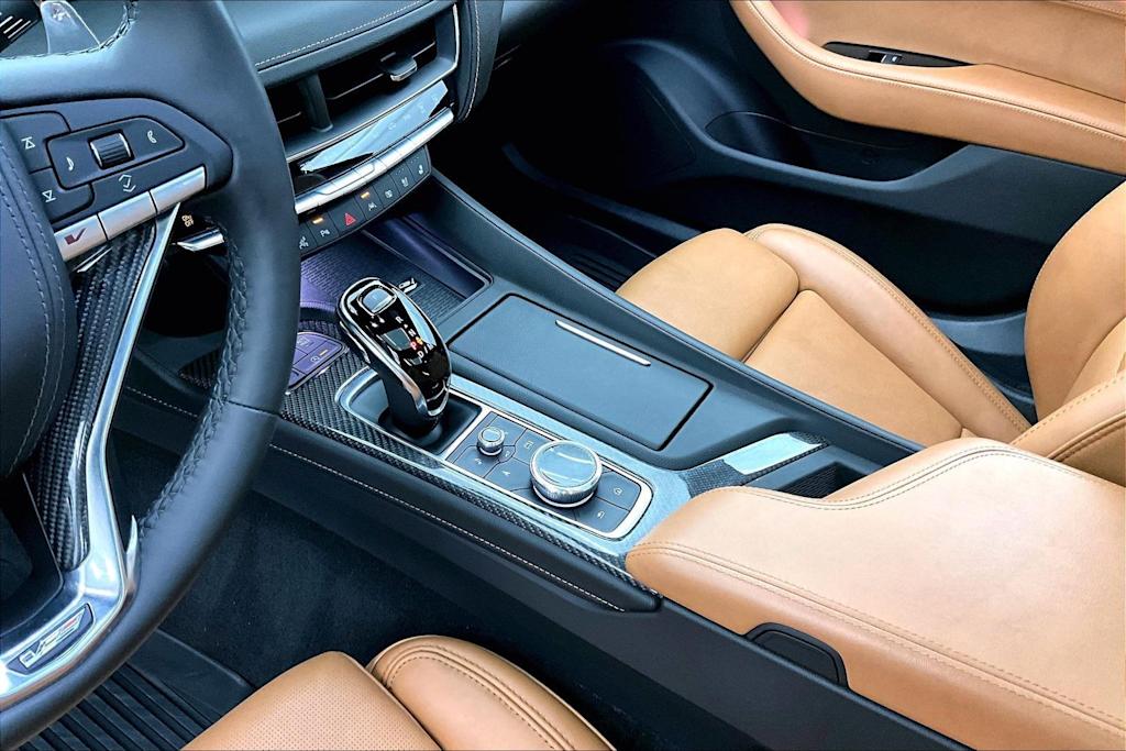 Thumbnail: 2026 Cadillac CT5 - 16