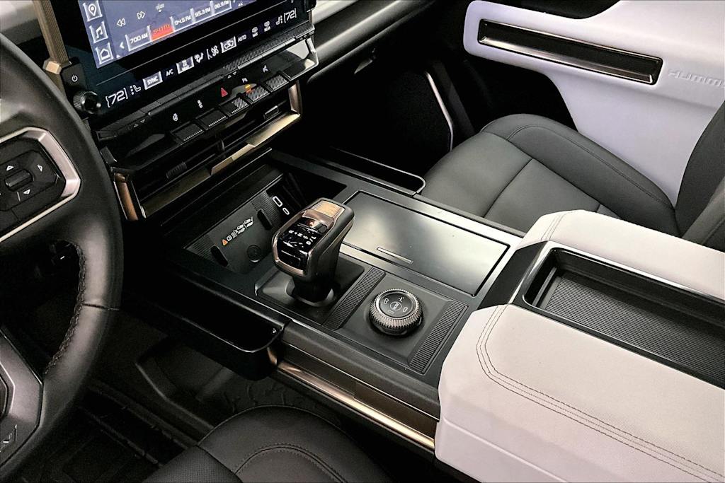 Thumbnail: 2025 GMC Hummer EV - 14