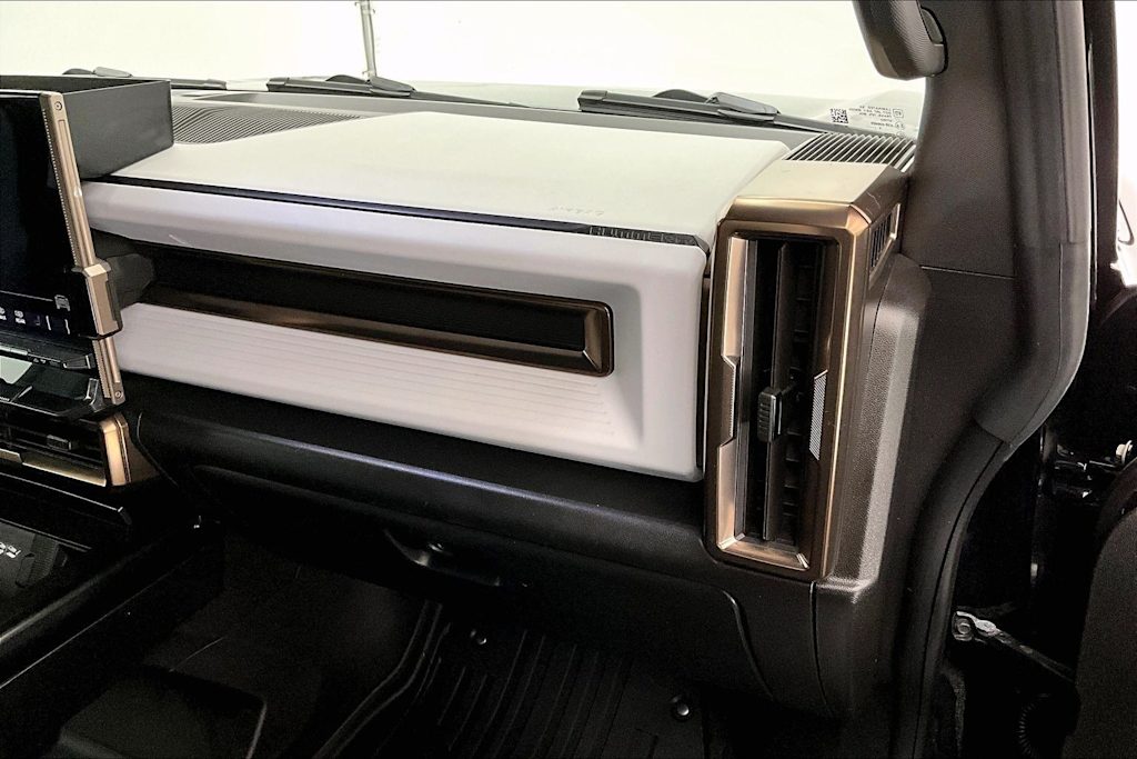 Thumbnail: 2025 GMC Hummer EV - 24