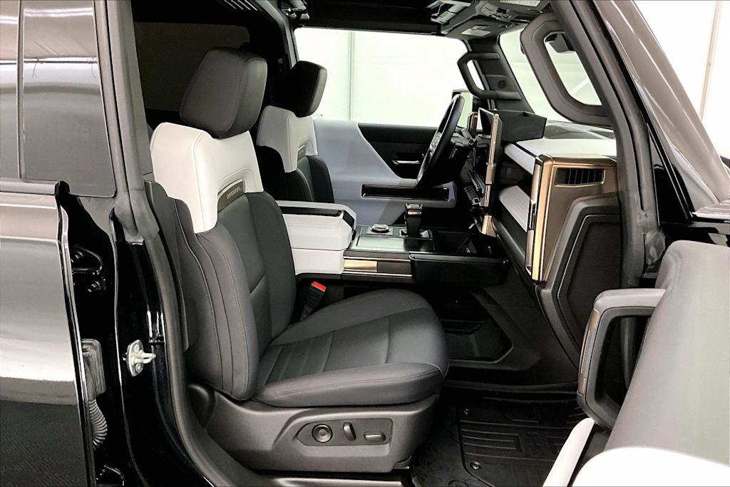 Thumbnail: 2025 GMC Hummer EV - 19