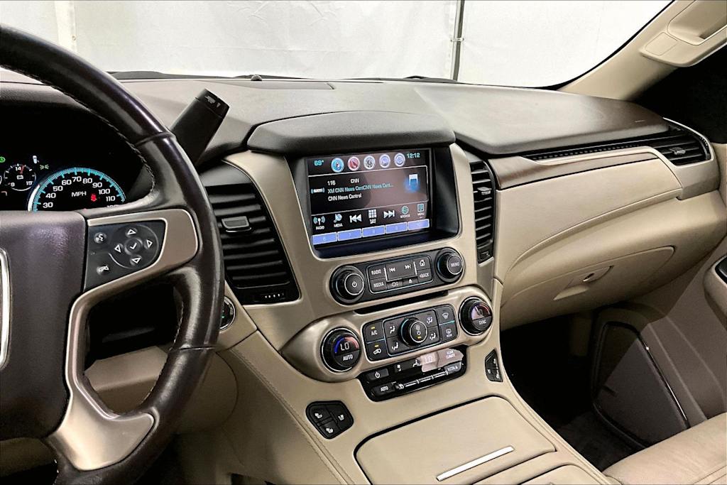 Thumbnail: 2019 GMC Yukon XL - 15