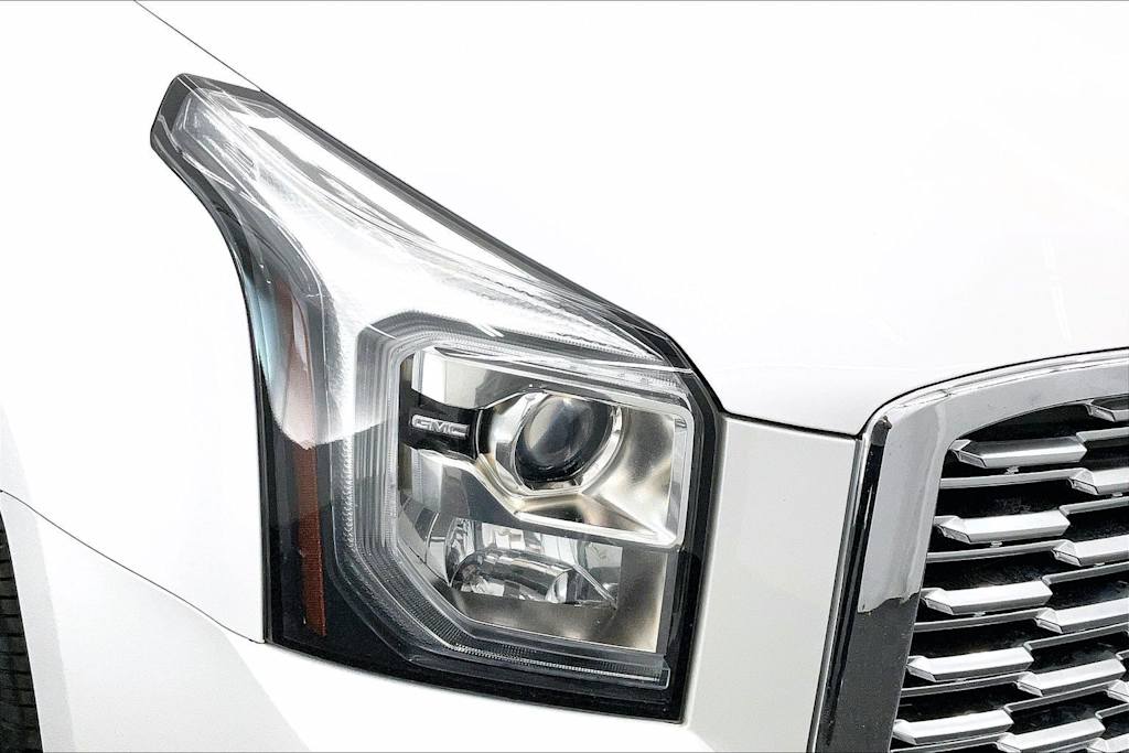 Thumbnail: 2019 GMC Yukon XL - 31
