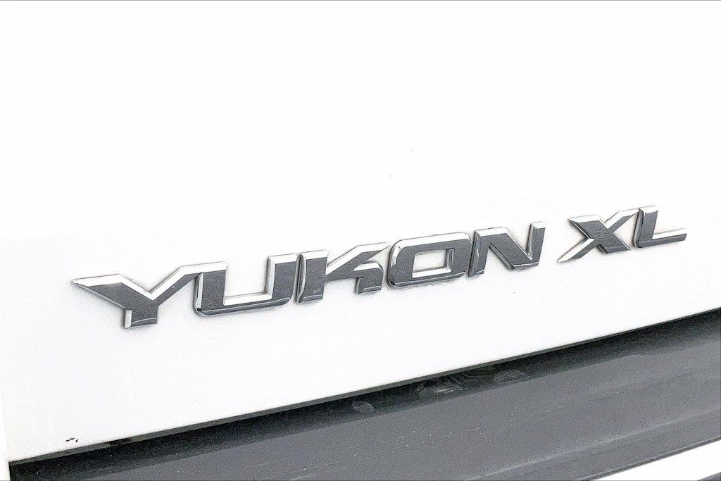 Thumbnail: 2019 GMC Yukon XL - 7