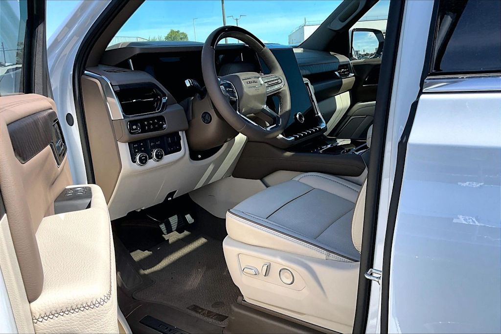 Thumbnail: 2026 GMC Yukon XL - 11