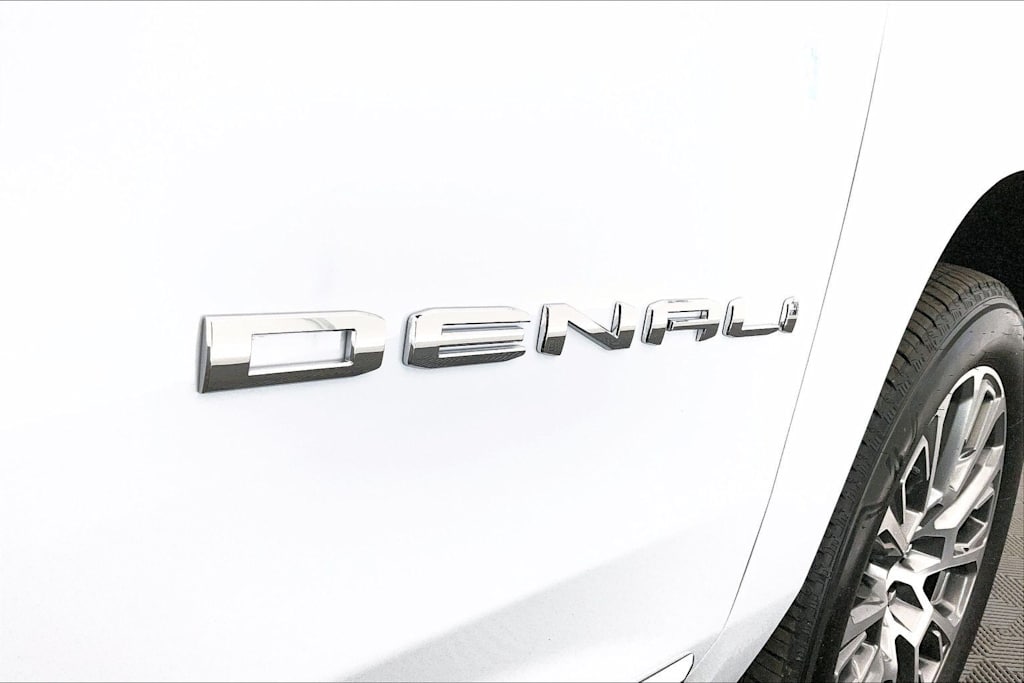 Thumbnail: 2026 GMC Yukon XL - 7