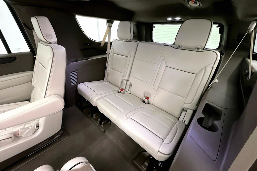 Thumbnail: 2026 GMC Yukon XL - 29