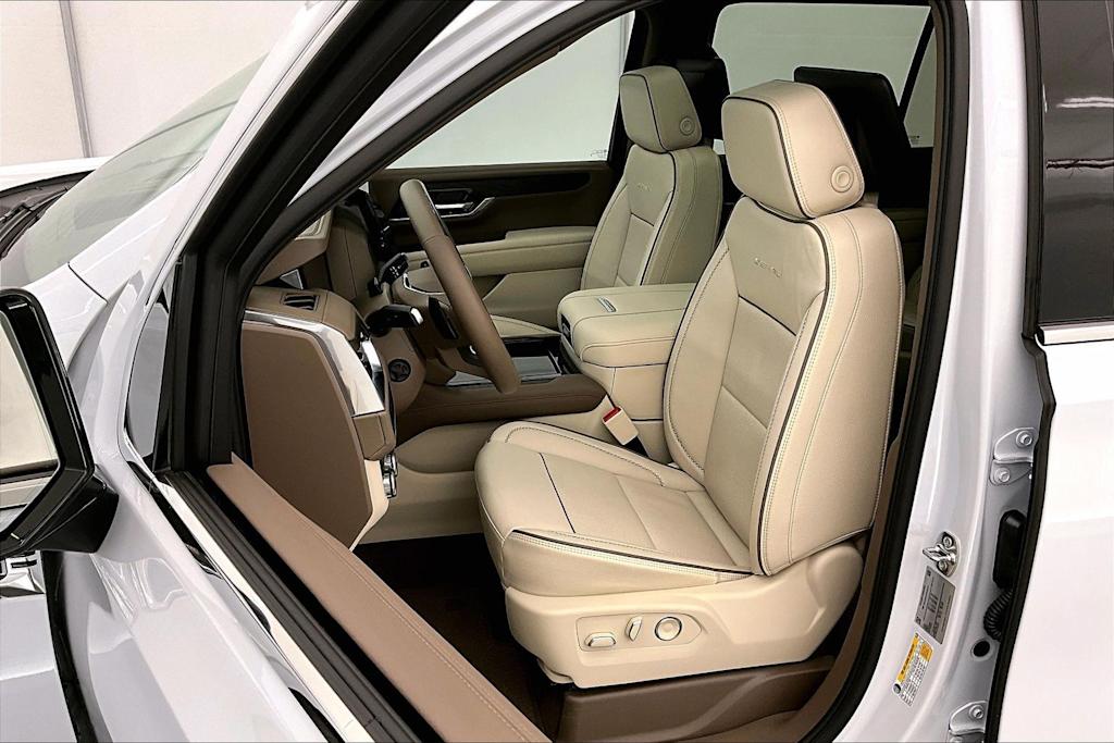 Thumbnail: 2026 GMC Yukon XL - 11