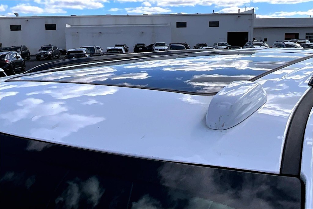 Thumbnail: 2025 GMC Yukon - 14