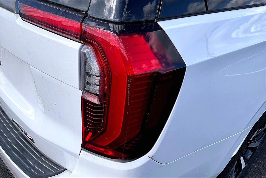 Thumbnail: 2025 GMC Yukon - 13