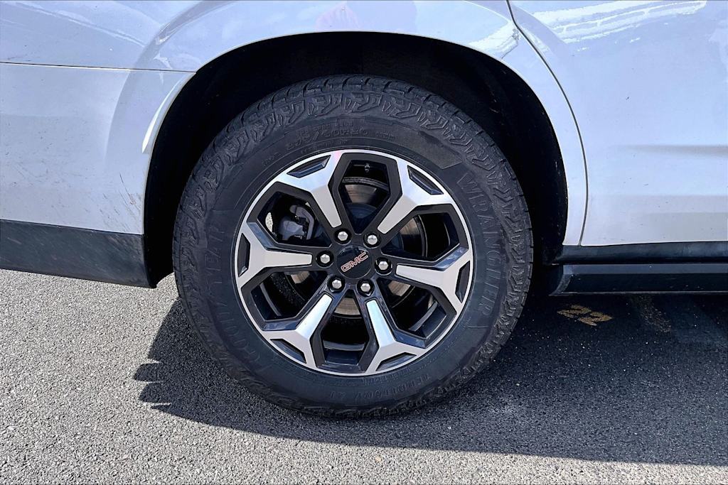 Thumbnail: 2025 GMC Yukon - 21