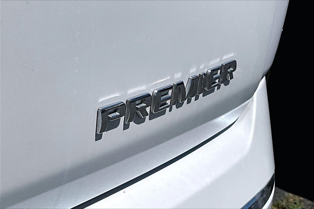 Thumbnail: 2020 Chevrolet Traverse - 7