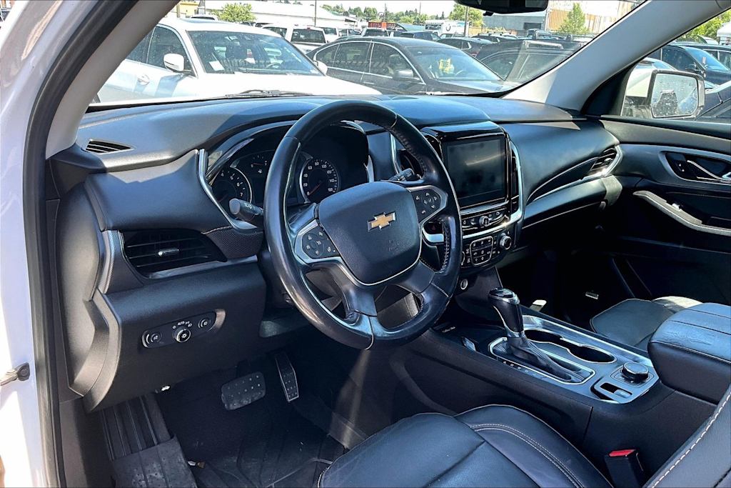 Thumbnail: 2020 Chevrolet Traverse - 2